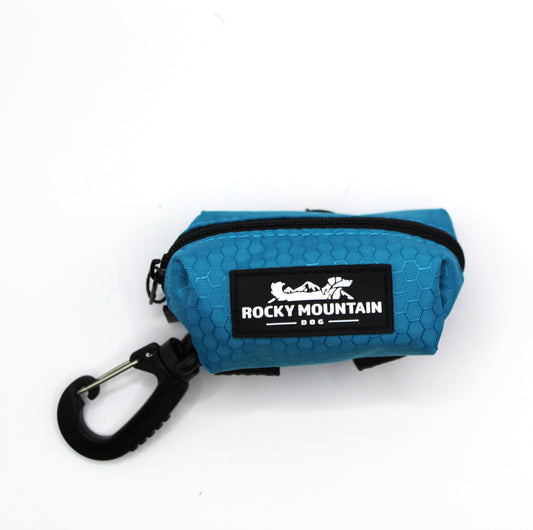 Blue Rocky Mountain dog bag pouch with a clip attachment.