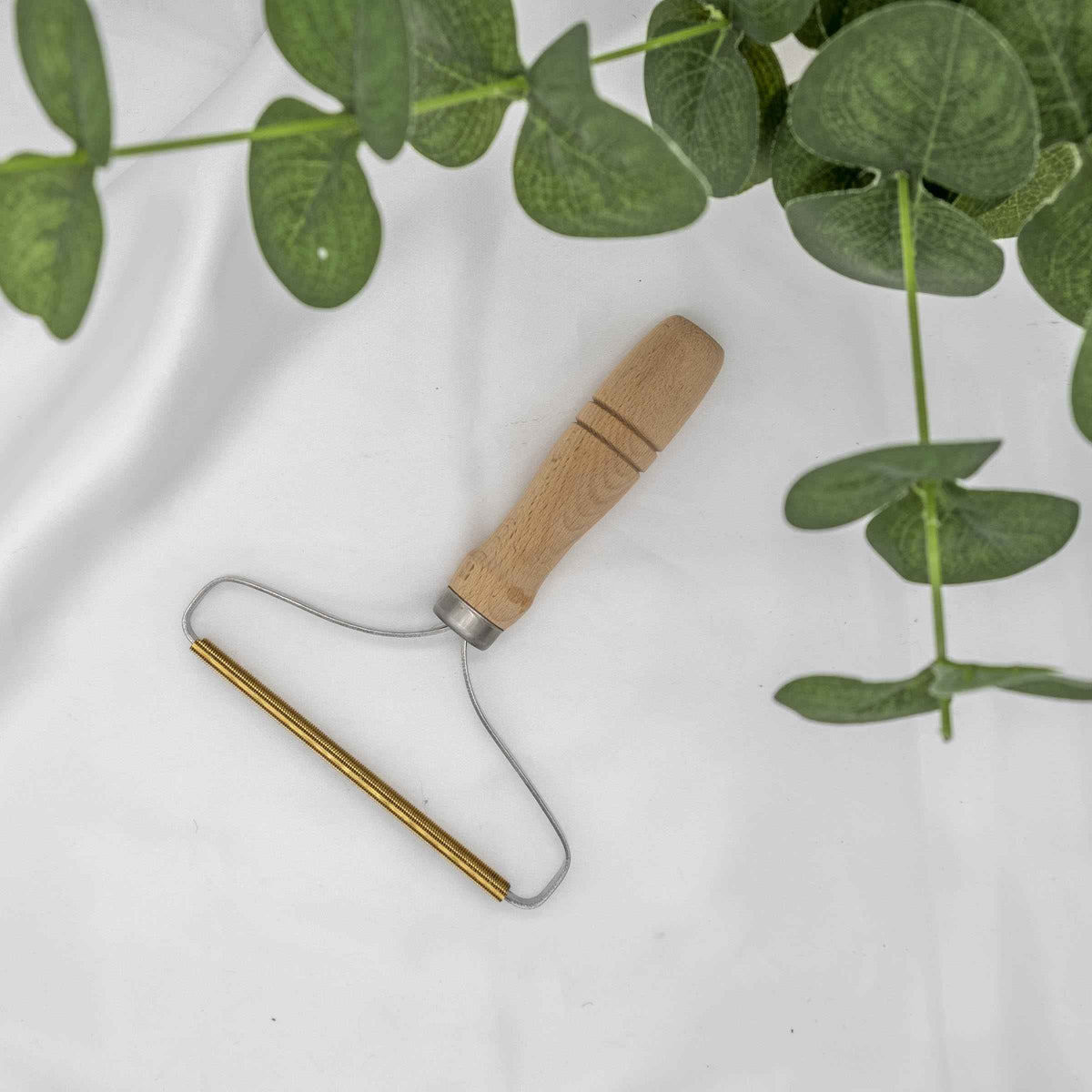 Lint Brush